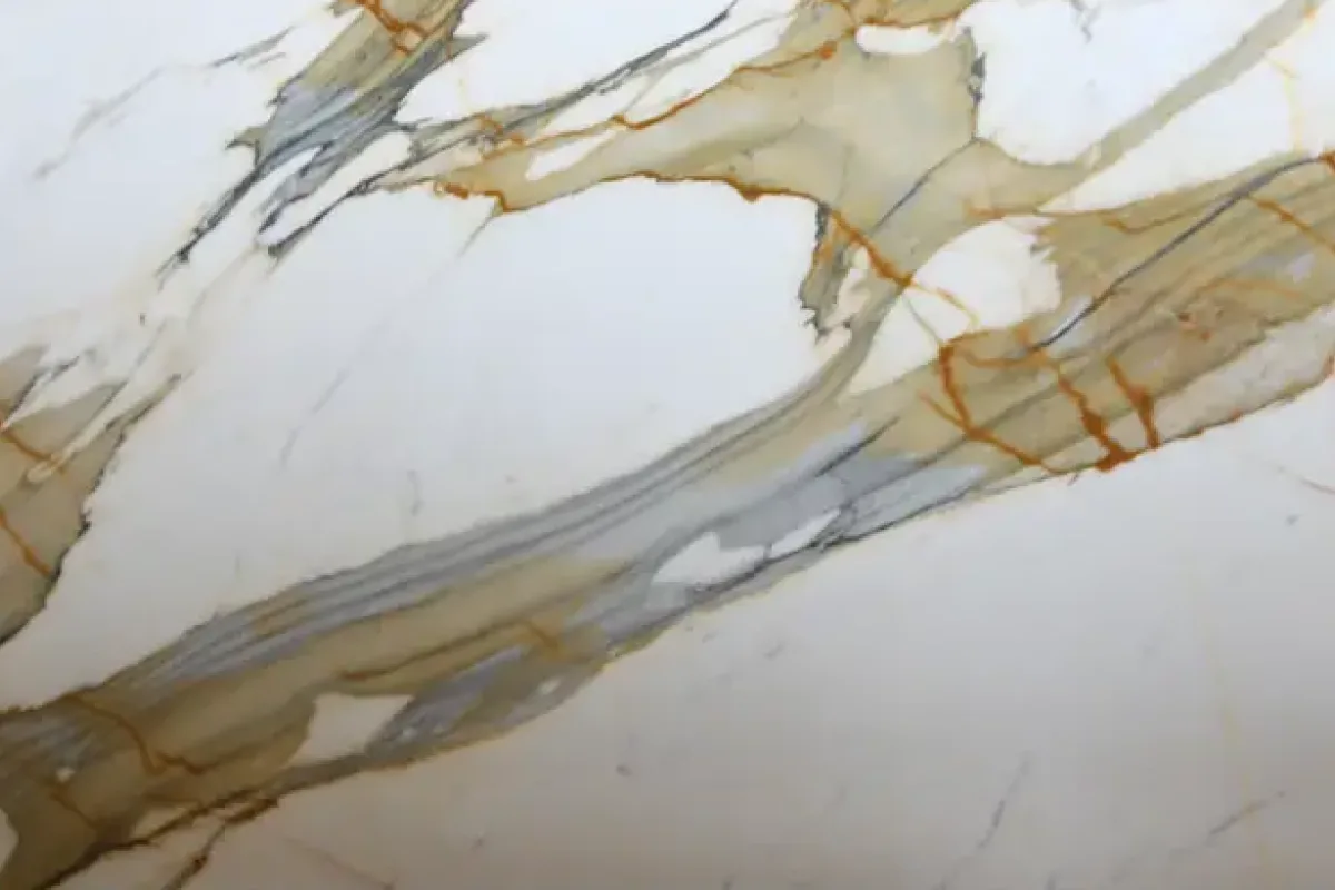 Calacatta Maccia